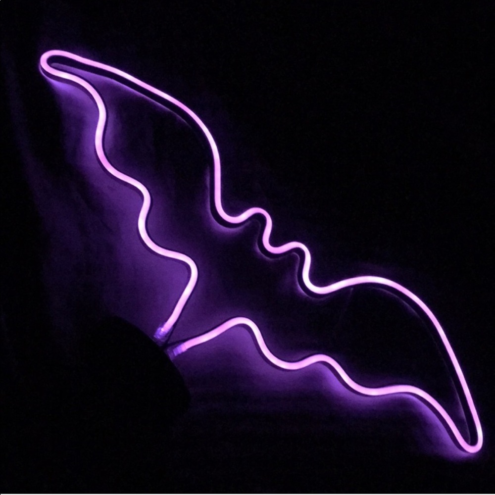 Halloween Neon Bat Light Spooky! 🦇 🎃